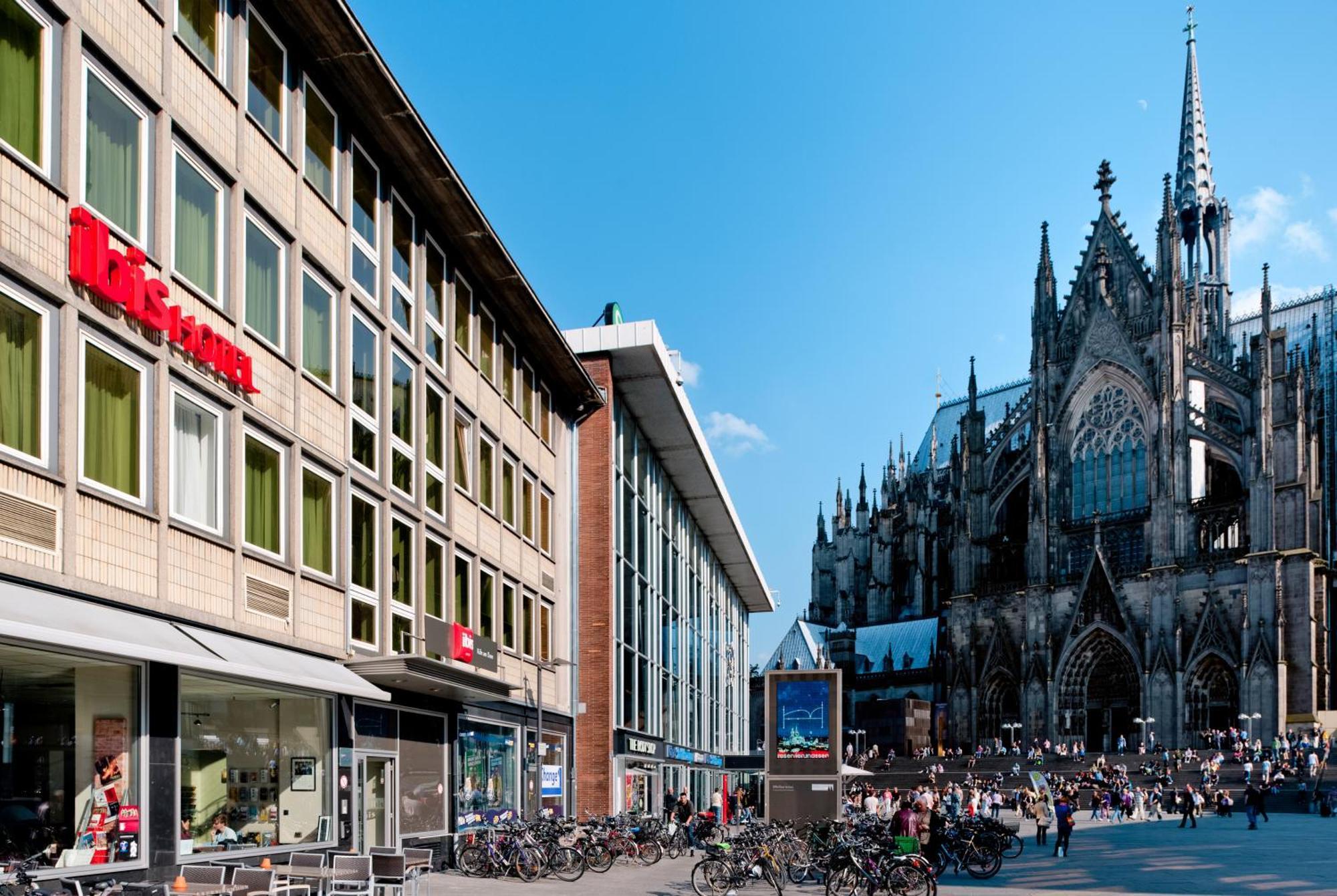 Ibis Hotel Koeln Am Dom Exterior foto